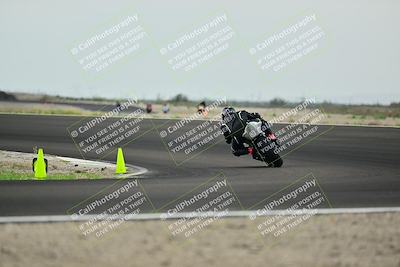 media/Apr-18-2025-TrackDaz (Fri) [[45f5874c44]]/A Group/Session 2 (Turn 10)/